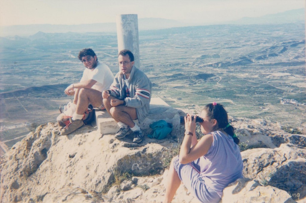 Miguel Ángel, José María y María Ángeles en la cima del Zulum, 623 mts.